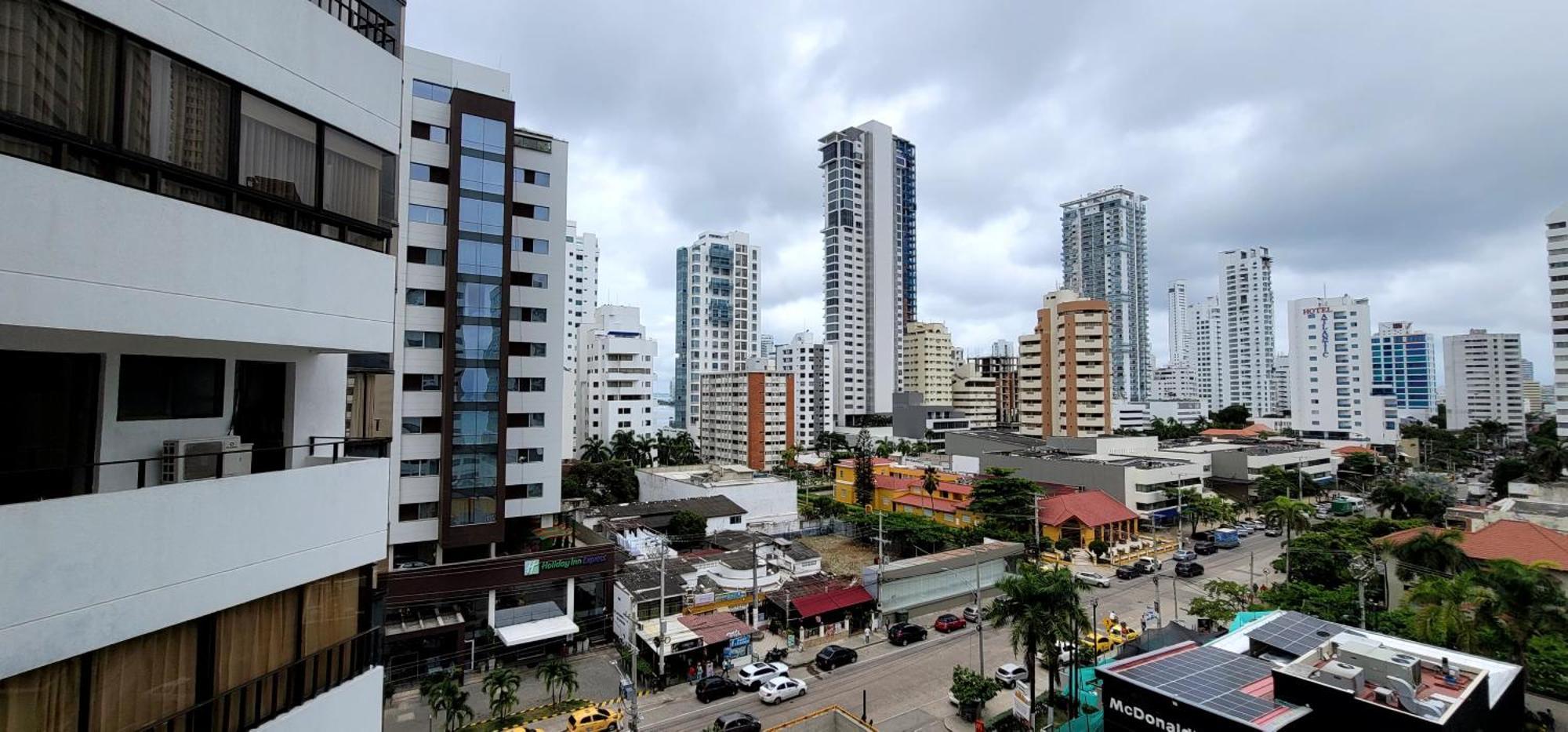 Live - Escape Plaza Cartagena