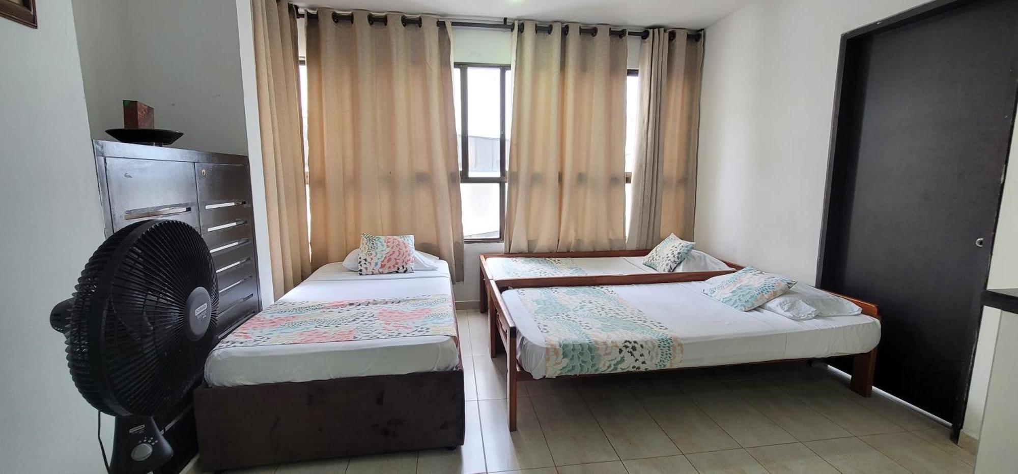 Live - Escape Plaza Aparthotel Cartagena