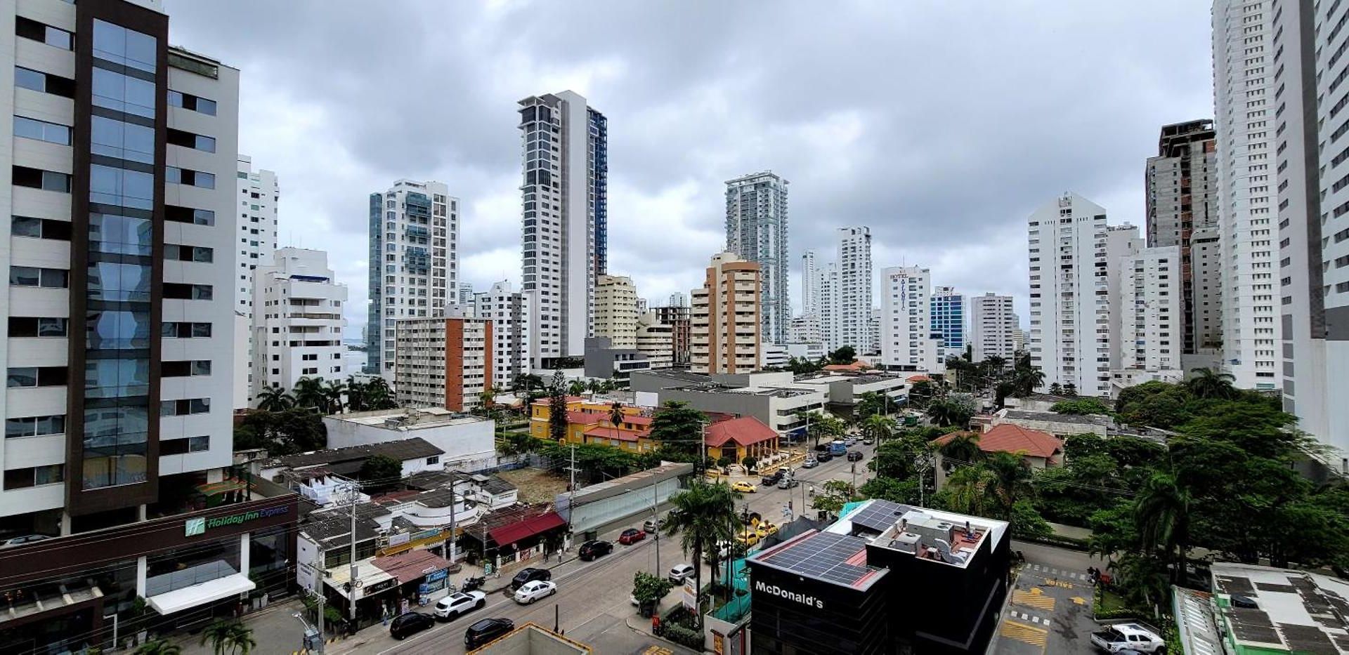Apartahotel Live - Escape Plaza Cartagena