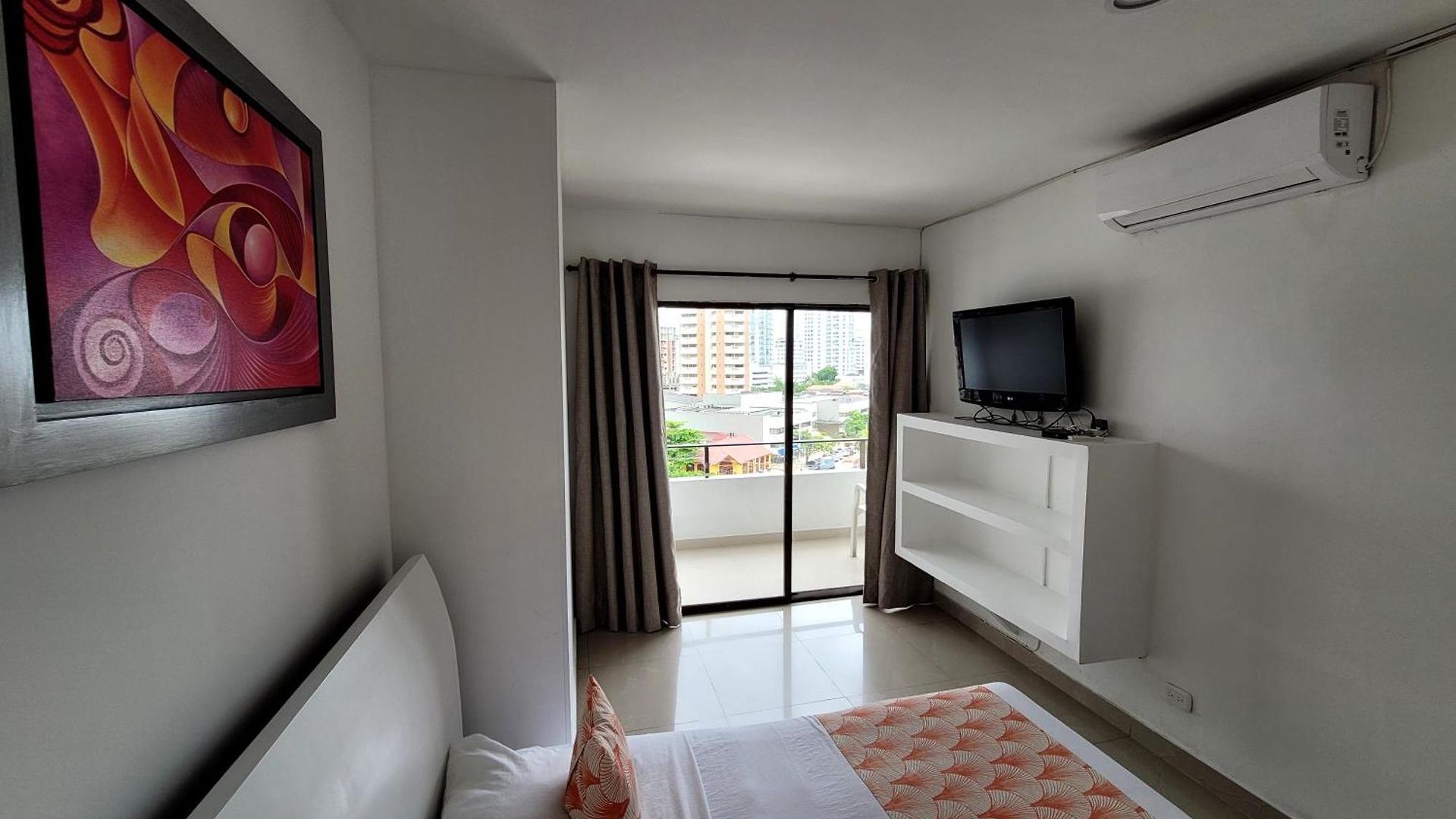 Live - Escape Plaza Cartagena