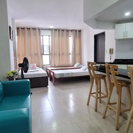 Live - Escape Plaza * Cartagena