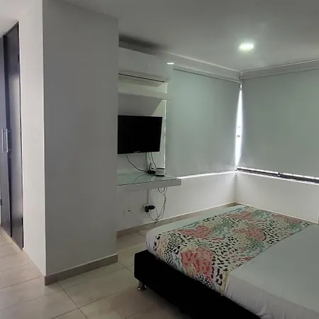 Apartahotel Live - Escape Plaza *