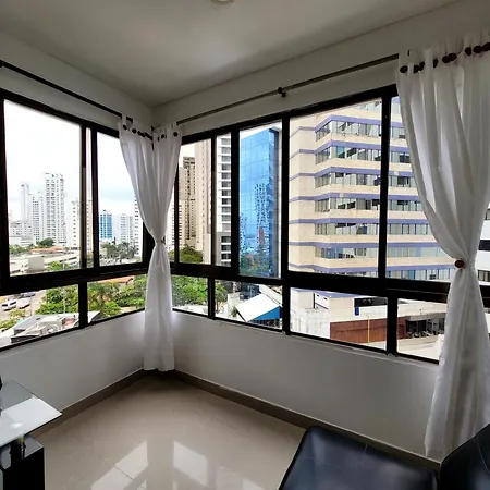 Apartahotel Live - Escape Plaza *