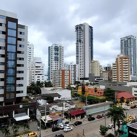 Live - Escape Plaza Apartahotel Cartagena