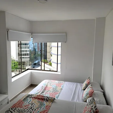 Apartahotel Live - Escape Plaza *