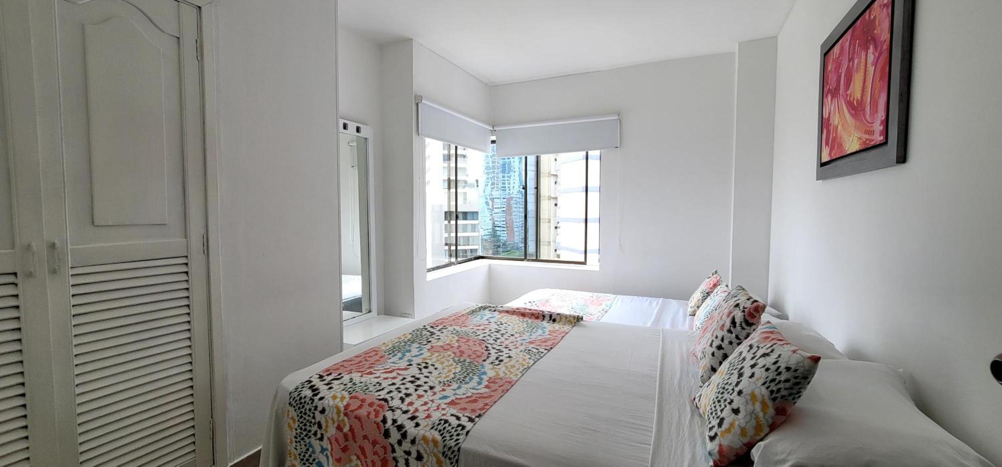 Aparthotel Live - Escape Plaza Cartagena