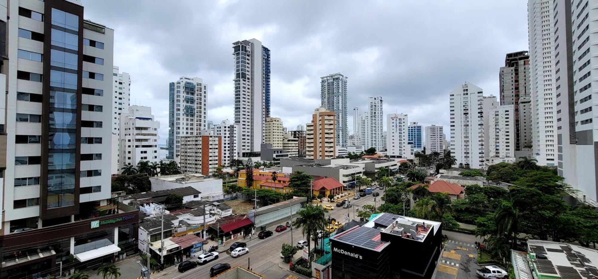 Apartahotel Live - Escape Plaza Cartagena