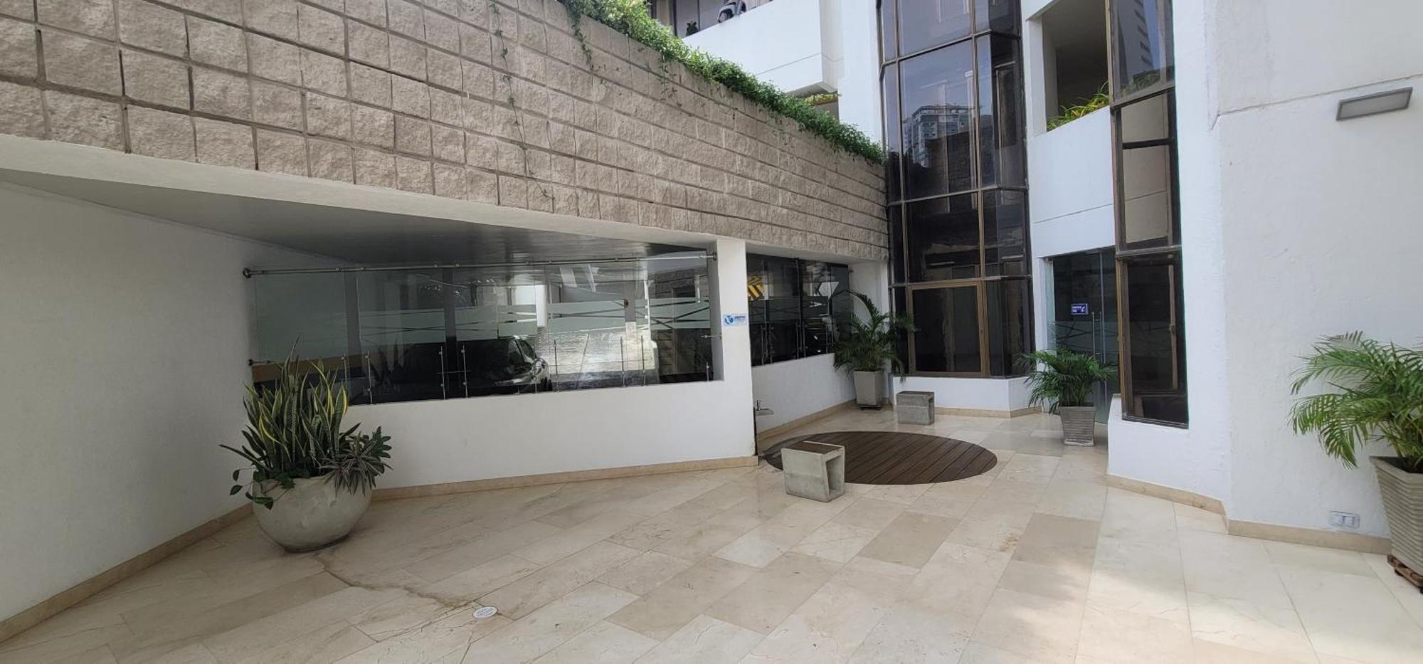 Live - Escape Plaza Apartahotel Cartagena